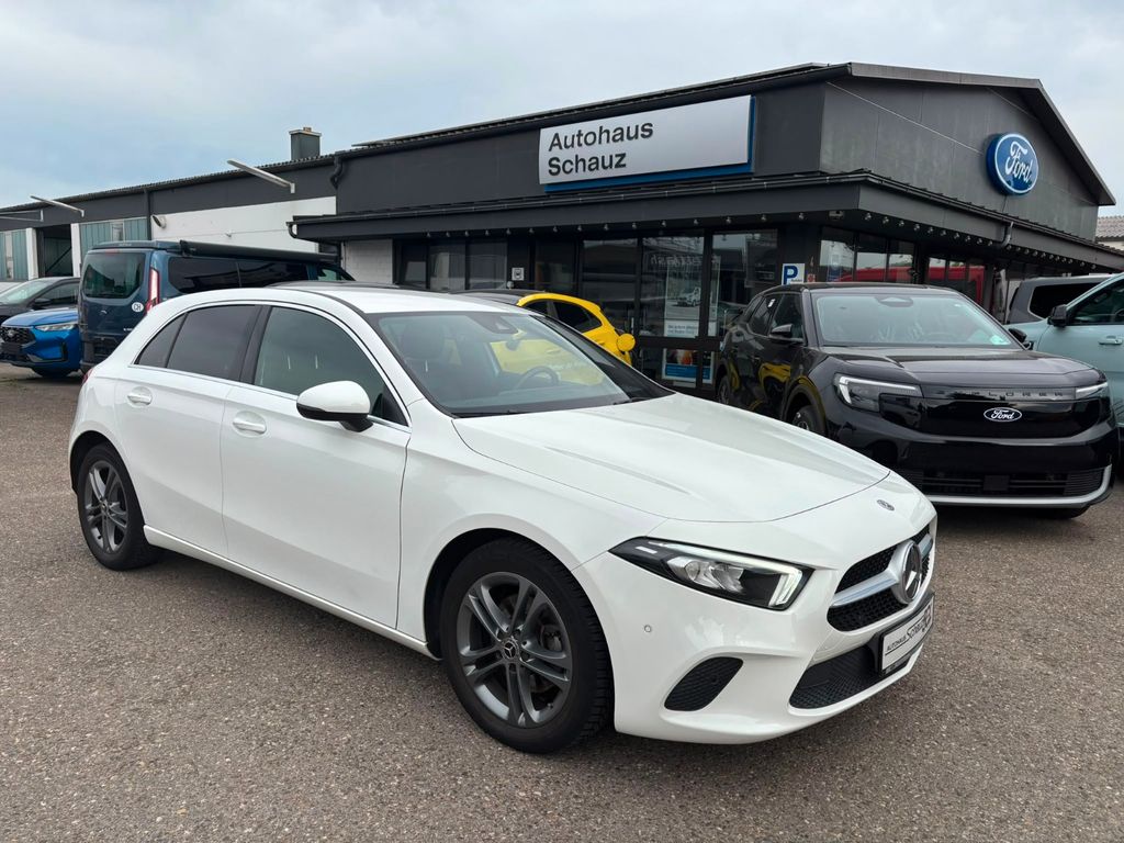 Image of Mercedes-Benz A 200