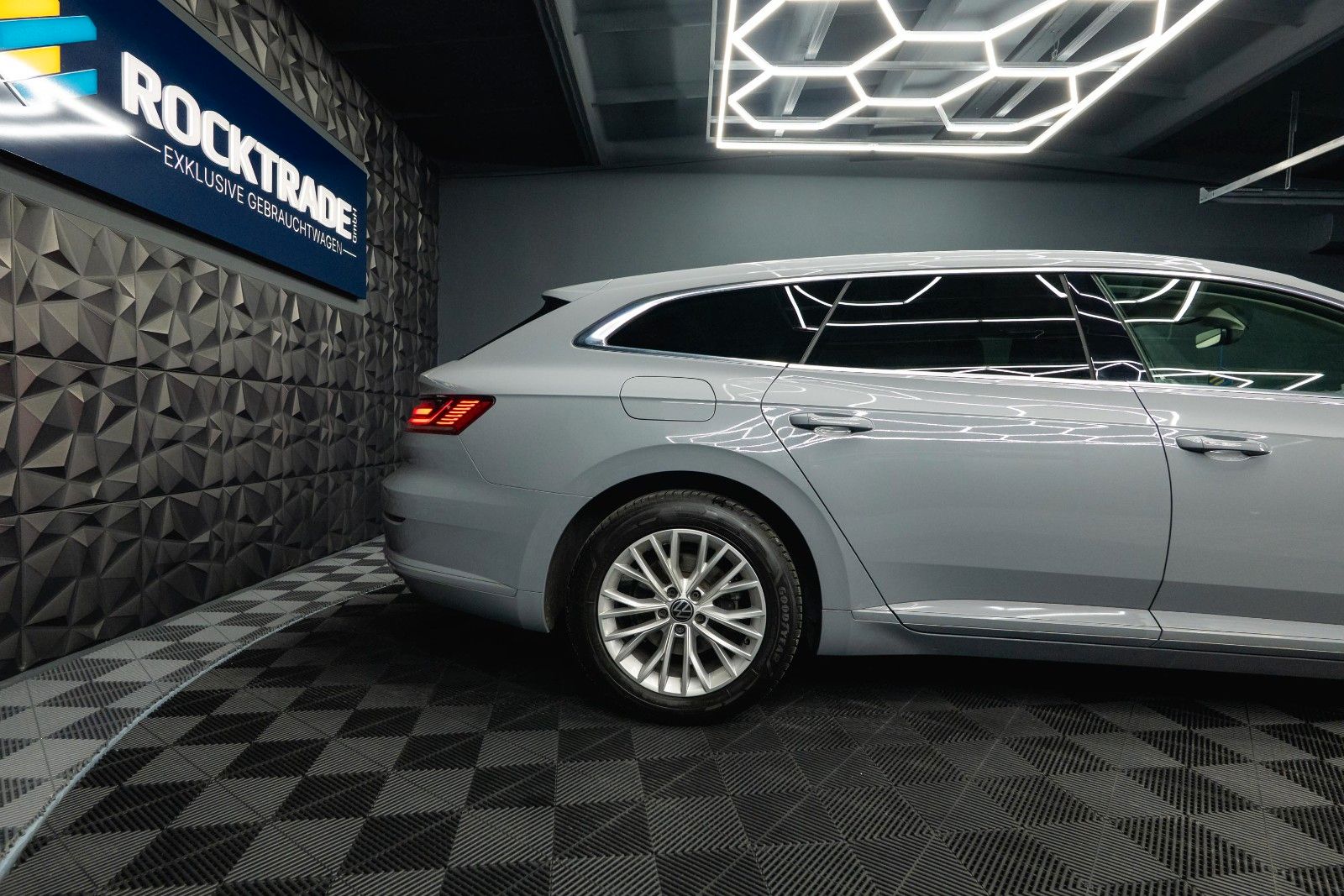 Fahrzeugabbildung Volkswagen Arteon Shooting Brake 2.0 TDI | LED | ACC | DAB+
