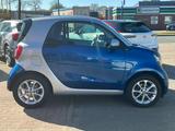 Smart ForTwo fortwo coupe Automatik 1 Hand 9900km - silberne Smart ForTwo