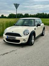 MINI Mini One, wenige Kilometer, sehr gepflegt - MINI ONE: Coupe