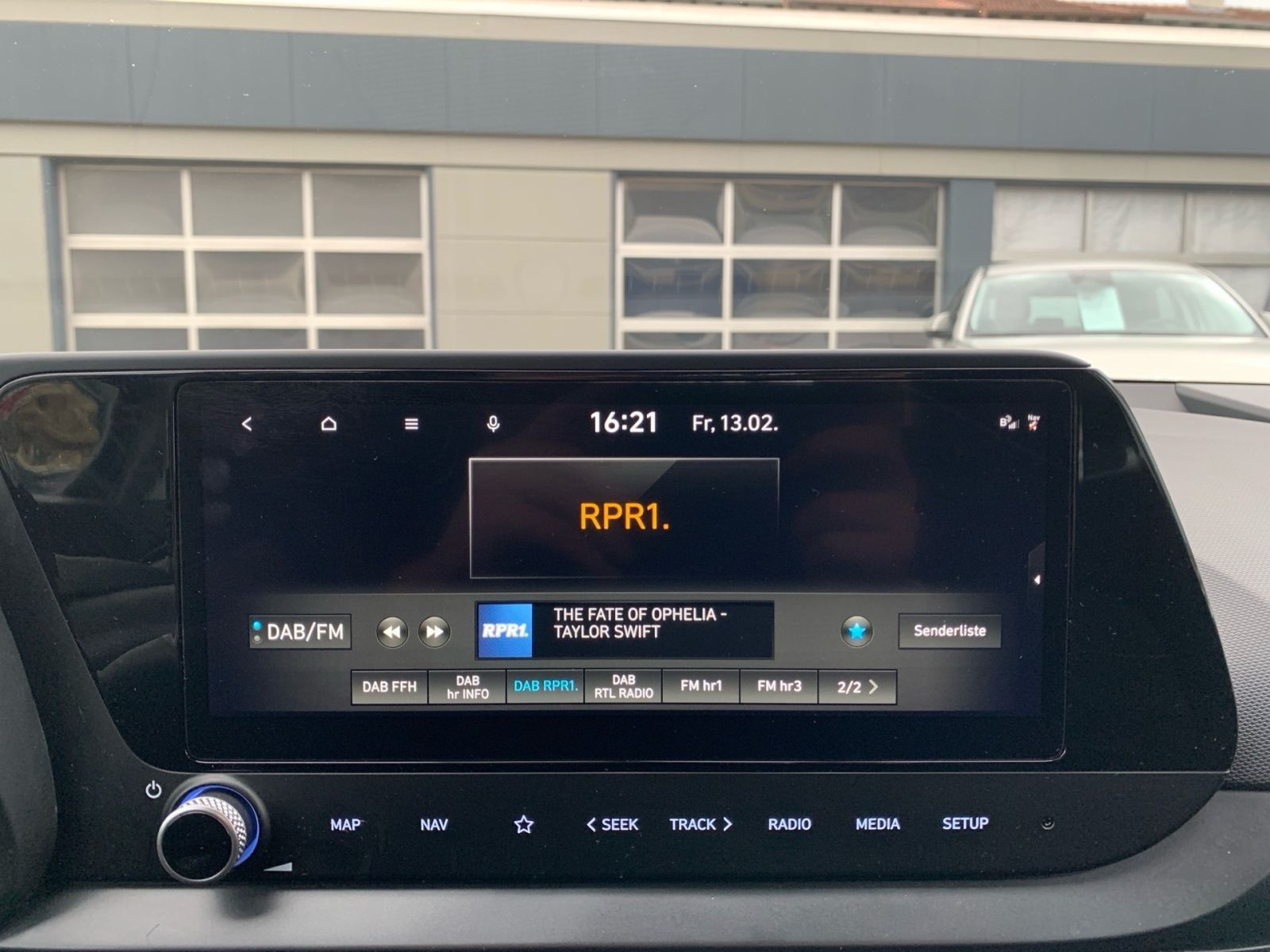 Fahrzeugabbildung Hyundai BAYON 1.0 T-GDI 7-DCT Trend Komfort Navi