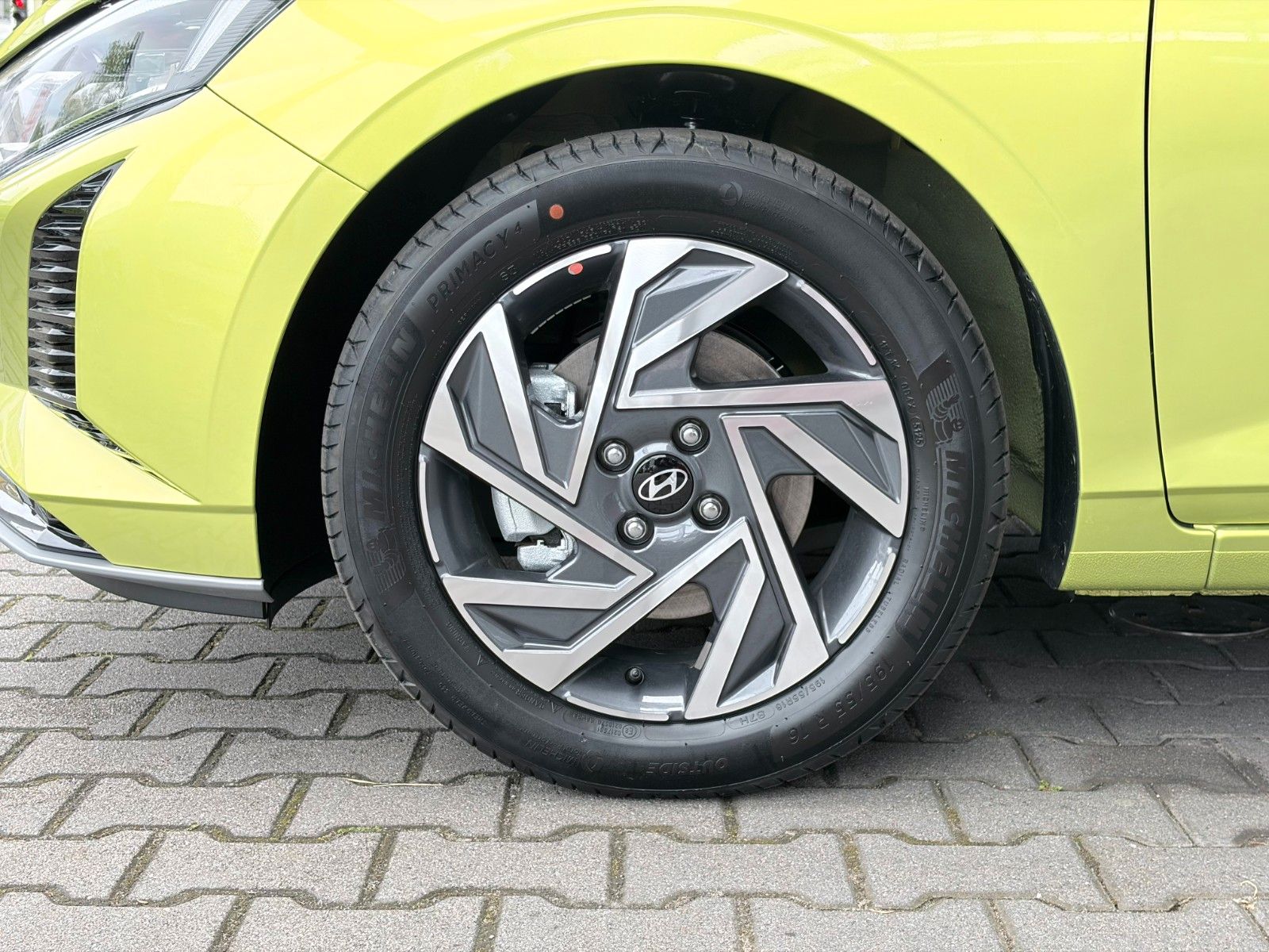 Fahrzeugabbildung Hyundai i20 Trend Komfortpaket/Kamera!