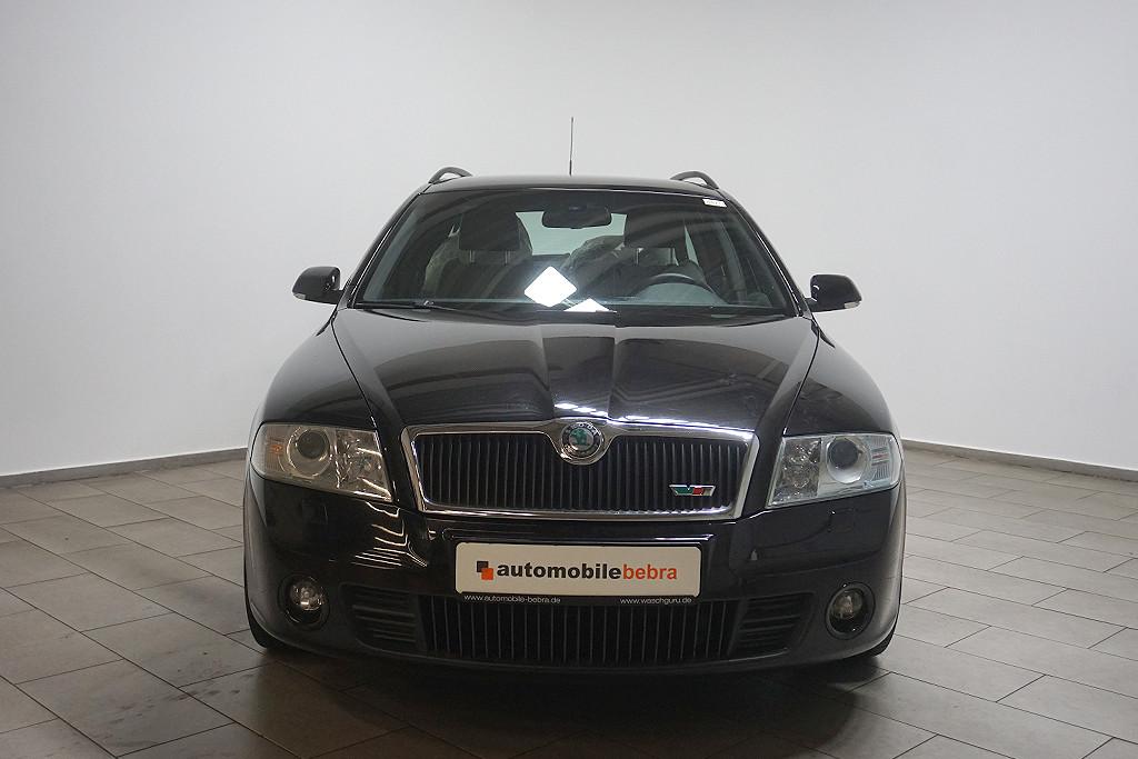 Skoda Octavia 2007 — rear view