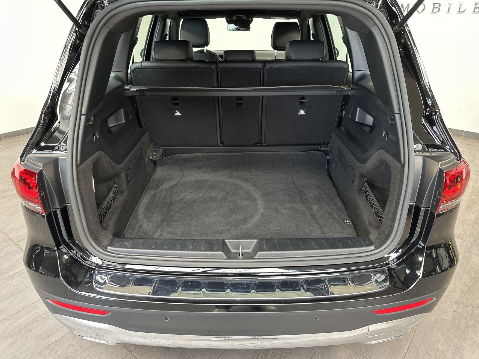 Fahrzeugabbildung Mercedes-Benz GLB 220d Progressive NAV+LED+AHK+DISTRONIC+KAM