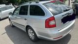 Skoda Octavia 1.4 TSI Ambition - Skoda Octavia aus 2012 mit Benzin-Antrieb: Kombi, 1.4