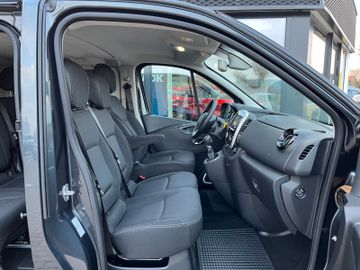 Renault Trafic Combi SpaceClass ENERGY dCi 145 EDC