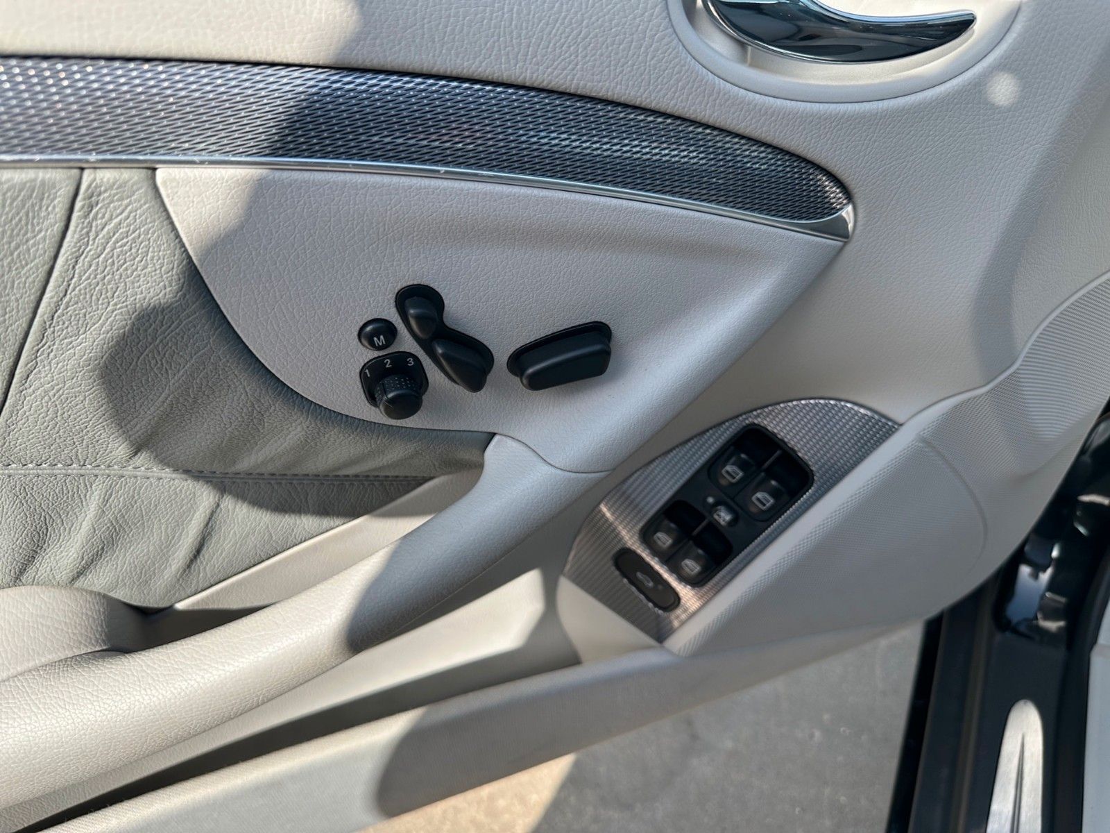 Mercedes-Benz CLK 500 AVANTGARDE – Bild 22