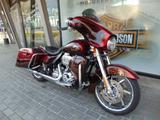 Harley-Davidson Street Glide CVO - HARLEY-DAVIDSON MOTORRAD