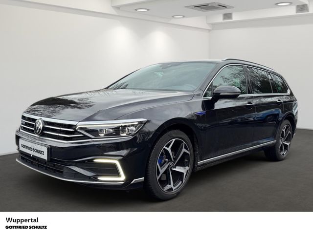 Volkswagen Passat Variant GTE R-Line DSG LED NAVI AHK STAND