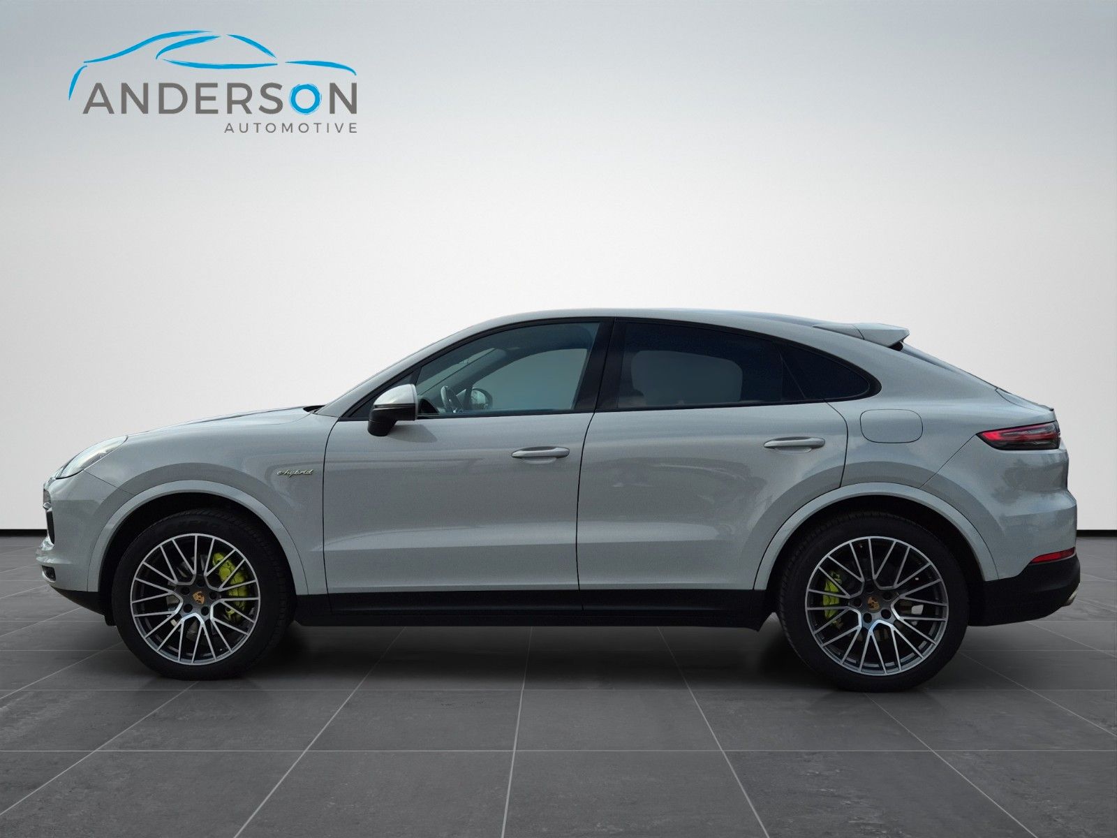 Fahrzeugabbildung Porsche CAYENNE COUPE PANO BOSE KAM 21" SPORTCHRONO