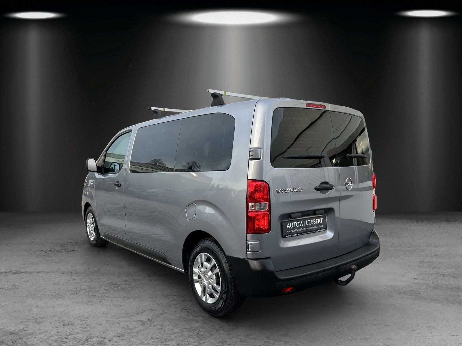 Fahrzeugabbildung Opel Vivaro 1.5 D S (L1) PDC/GRA/AHK/6-Sitzer/