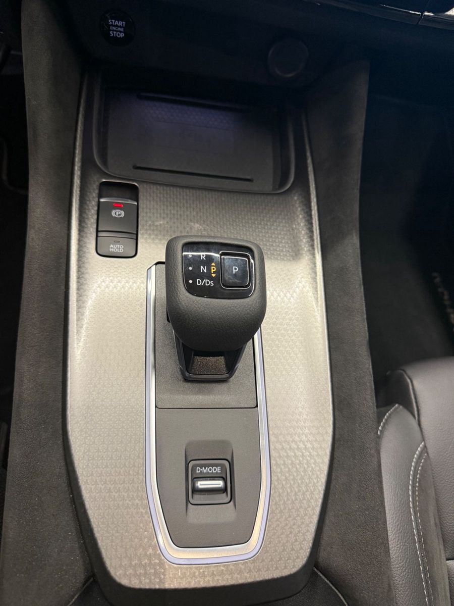 Fahrzeugabbildung Nissan Qashqai N-Design Komfort Paket Plus