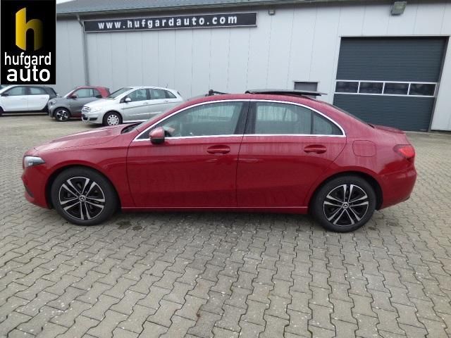 Mercedes-Benz A 200 Premium Type Fahrassistenz Paket Standh...