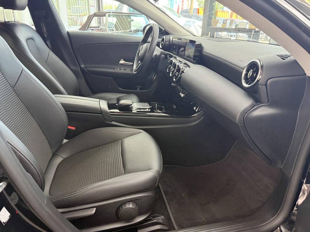 Mercedes-Benz CLA e, 1.Hd., Leder, MBUX, миниатюра 27