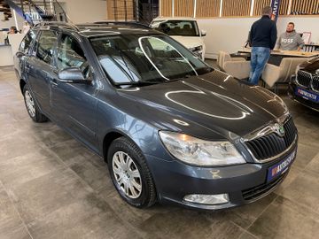 Skoda Octavia Combi Ambiente *TEMPOMAT*KLIMA*TÜV0325*