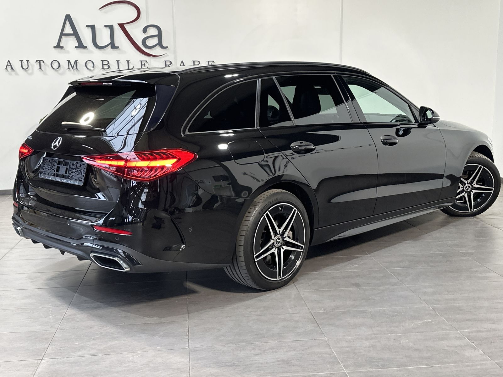 Fahrzeugabbildung Mercedes-Benz C 300e T AMG-Line NAV+LED+KAM+AHK+VCOCK+CARPLAY
