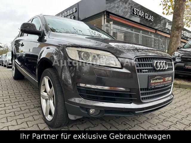 Audi Q7 3.0 TDI quattro/VOLLLEDER/5SITZE/NAVI