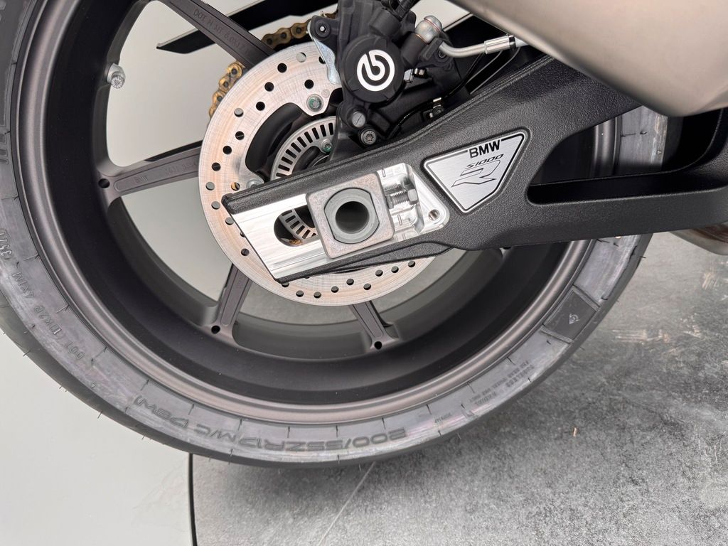 Fahrzeugabbildung BMW S 1000 R *NEUWERTIG *KAUM KILOMETER