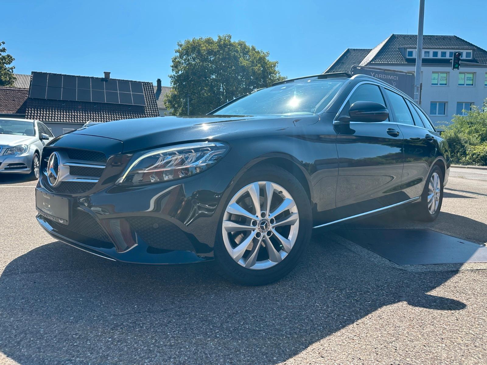 Mercedes-Benz C 200 d T 9G-TRONIC*PANORAMA*LED*RFK*COMAND*