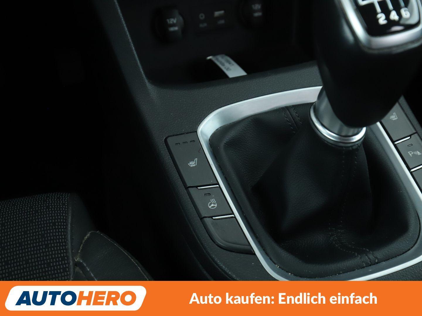 Hyundai i30 1.4 TDGI *NAVI*PDC*SHZ*KLIMA*