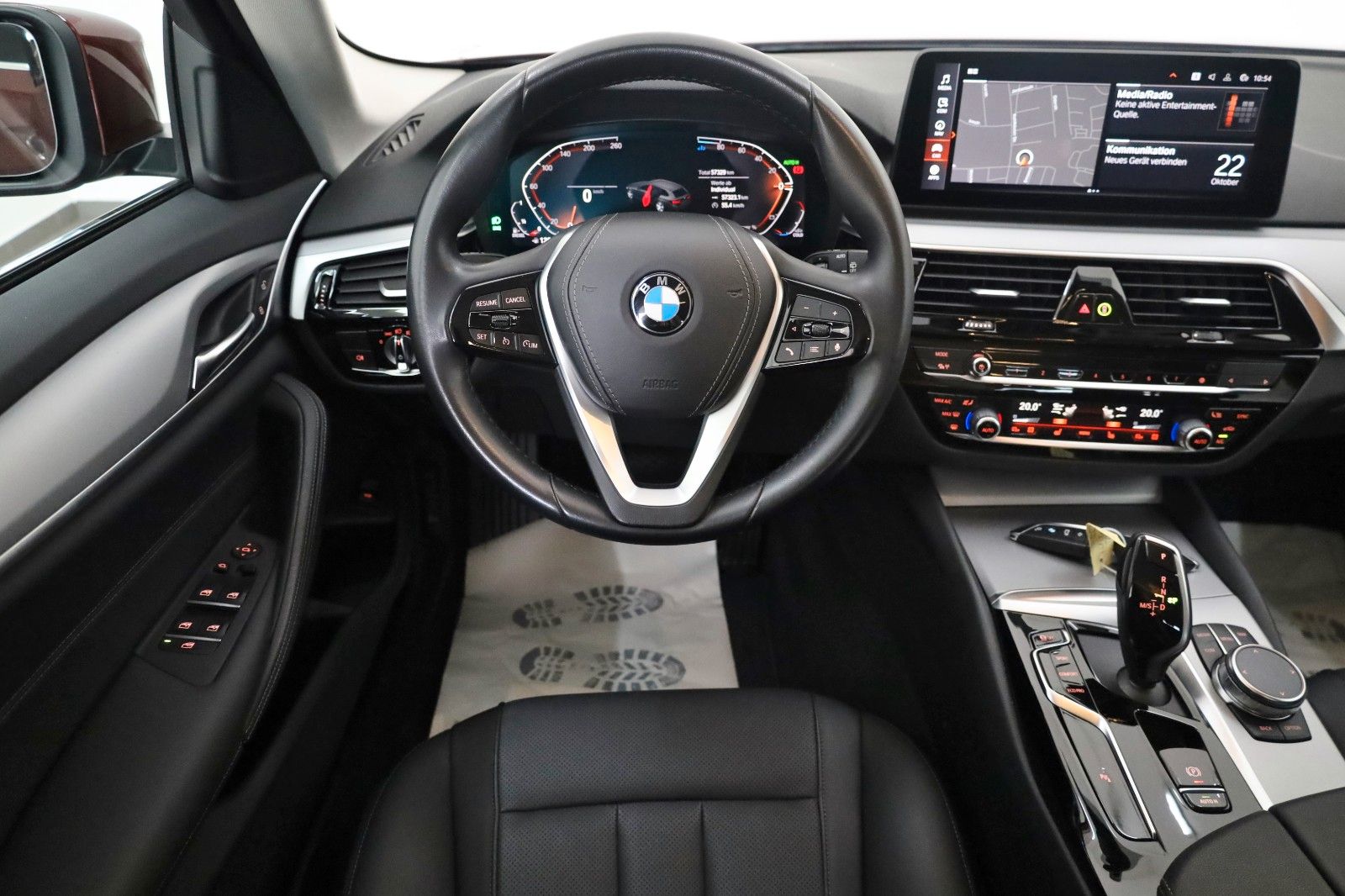Fahrzeugabbildung BMW 520 d xDrive,Leder,Navi,LED,Kamera,Standhz.+WR