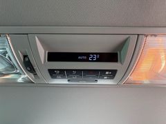 Fahrzeugabbildung Volkswagen T6 Multivan 2.0 TDI Navi Sitzhzg AHK Standhzg