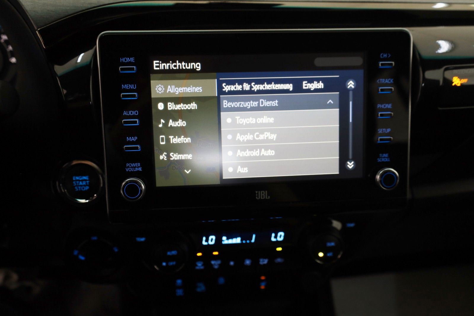 Fahrzeugabbildung Toyota Hilux 2.8 D-4D Invincible,Leder,ACC,Rollo,AHK