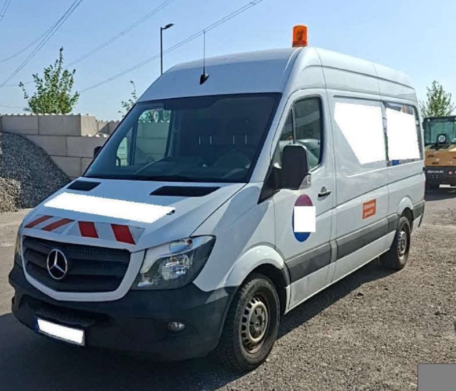 Image of Mercedes-Benz Sprinter