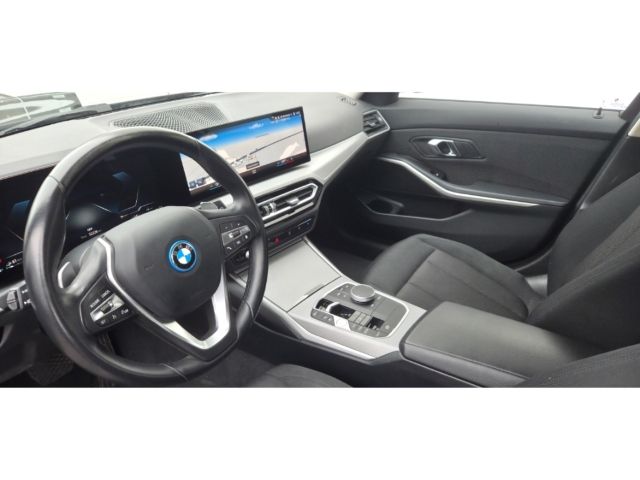 BMW 320 e Touring AHK SHZ PDC Tempomat LCPlus WidScr foto 8