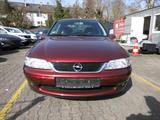 Opel Vectra 1.8 16V  100Jahre edition - gebrauchte Opel Vectra aus dem Jahr 1999