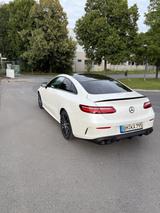 Mercedes-Benz E 300 Autom. zu verkaufen - : Auto Verkauf