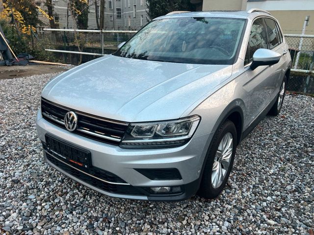 Volkswagen VW Tiguan * Automatik / Navi * 1 Hand