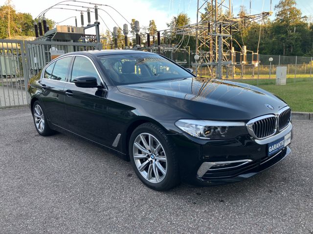 BMW 530 d Luxury Line Display Key Leder Navi LED