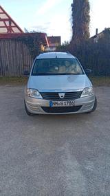 Dacia Günstiger und zuverlässiger Alltagsbegleit... - : Kombi, Günstig