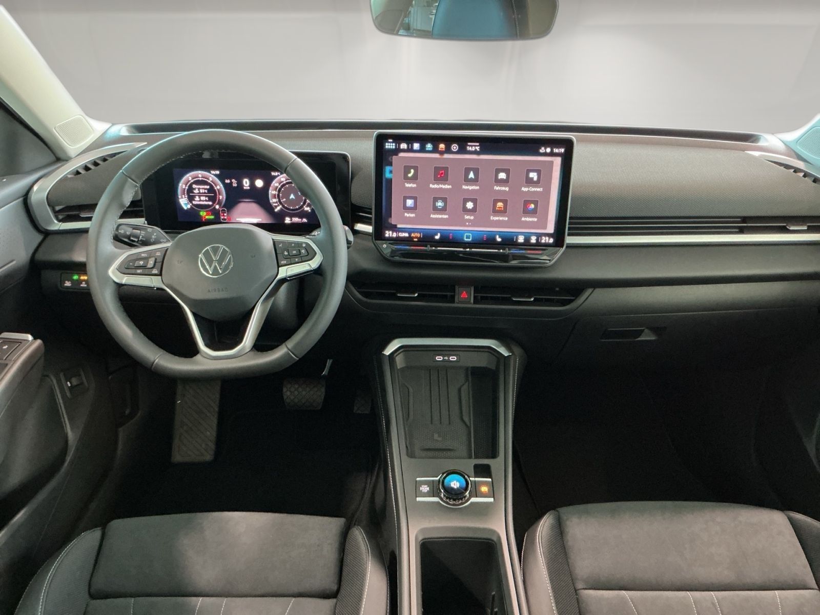 Volkswagen T-Roc - Bild 11