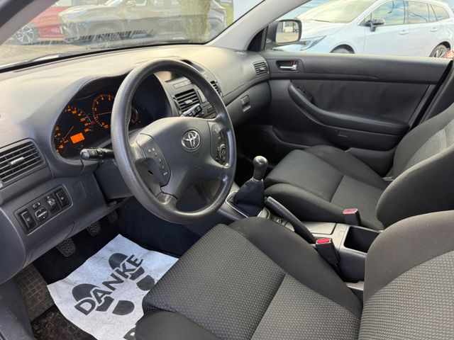 Toyota Avensis Kombi 1.8