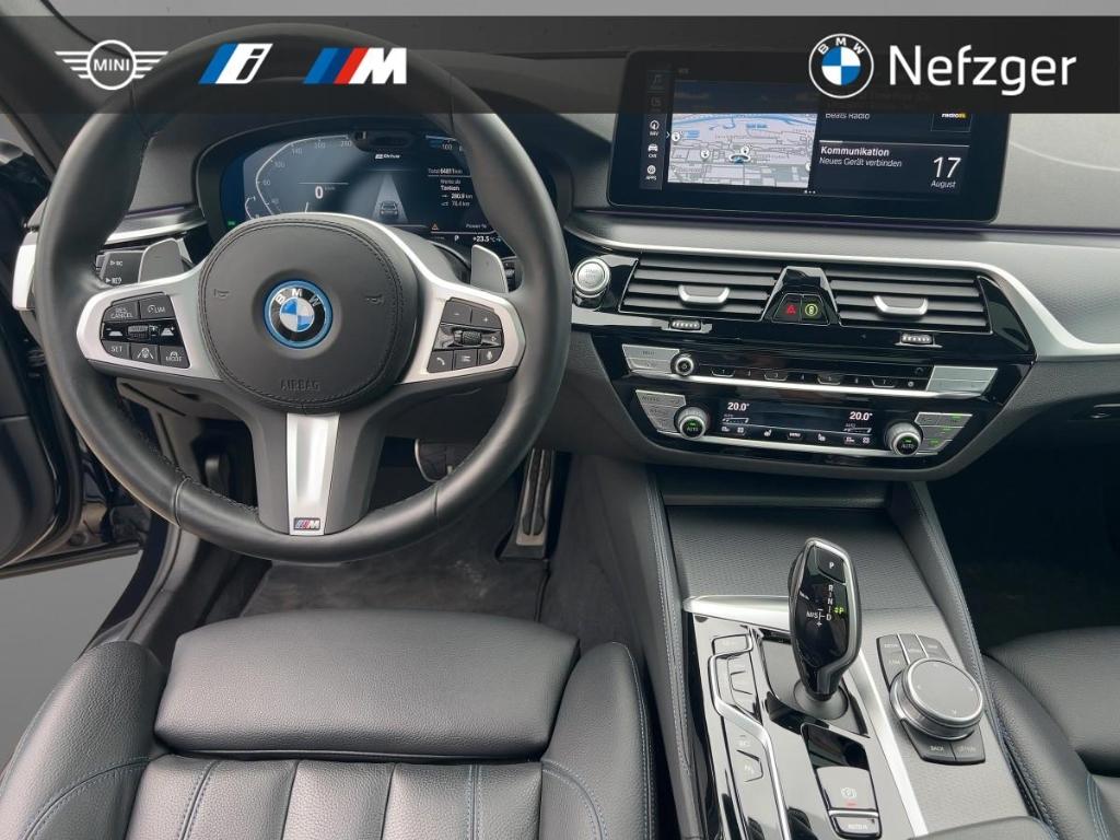 BMW 530 e xDrive Touring M-Sport HUD Pano H/K Laser