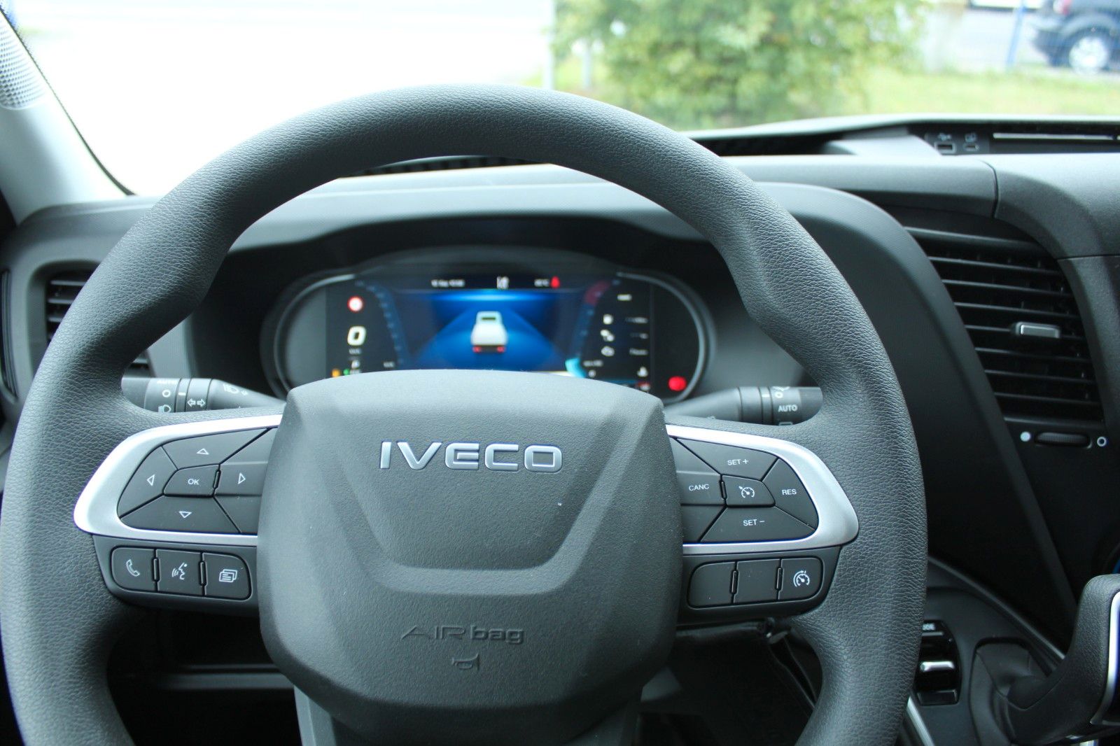 Fahrzeugabbildung Iveco Daily 35S14BA8