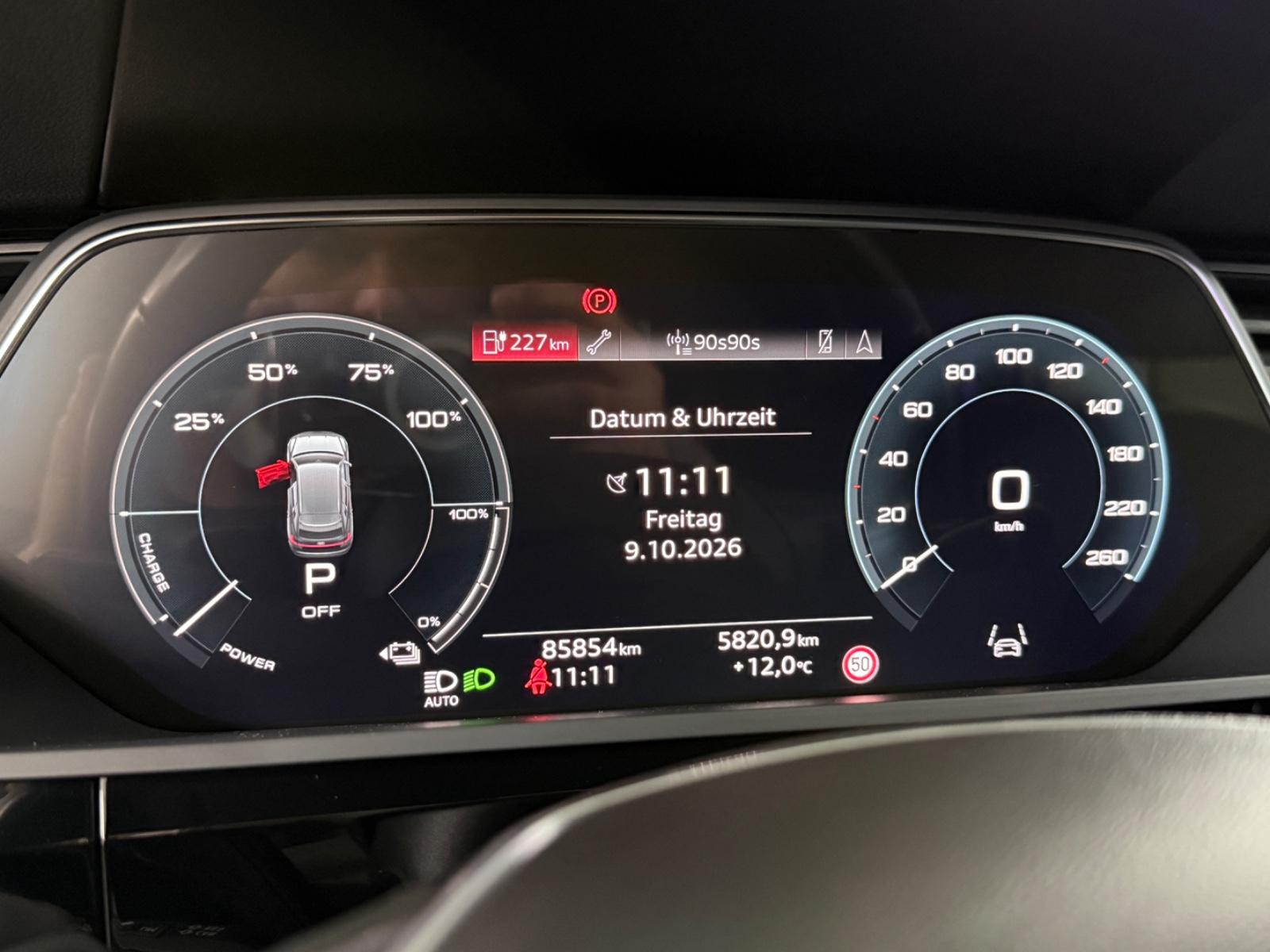 Audi e-tron 50 quattro HUD*AHK*MATRIX*360GRAD, миниатюра 24