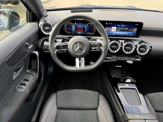 Mercedes-Benz A 250 e AMG Line Premium+ Night Fahrassistenz