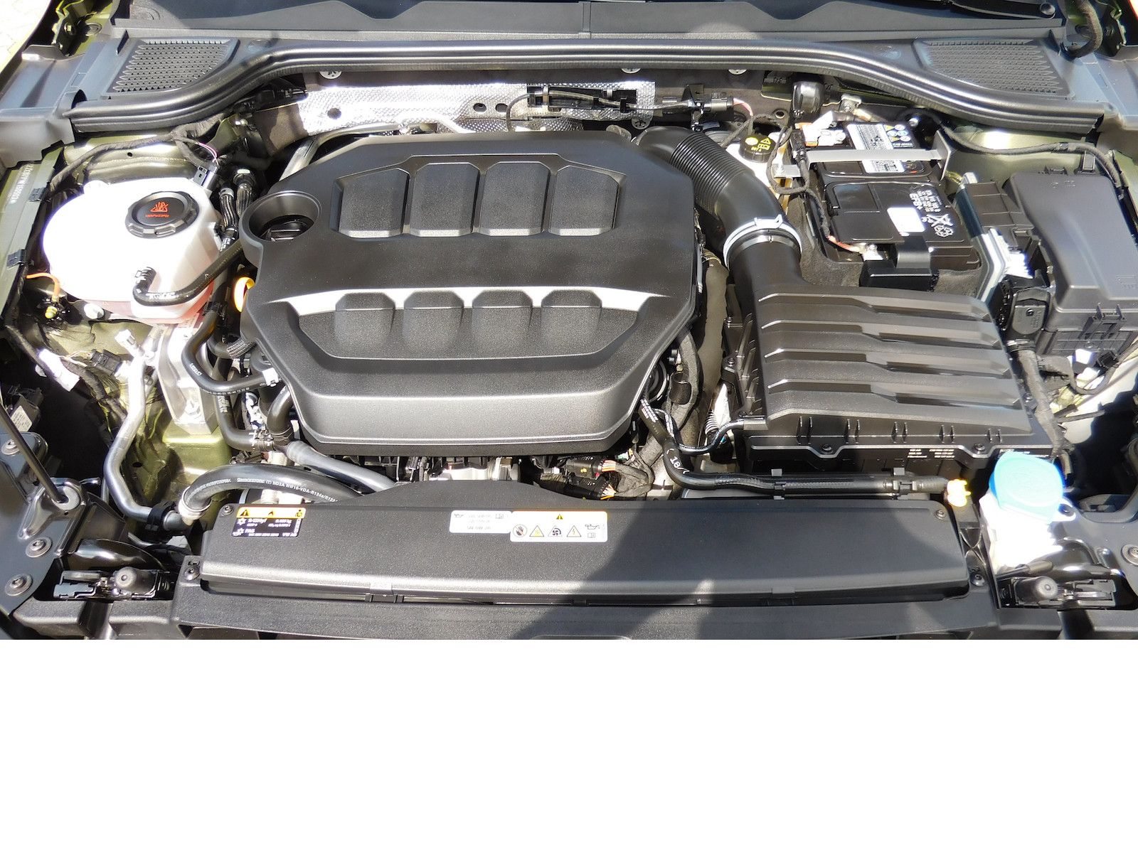 Volkswagen Golf 2.0 VIII GTI Performance 4 TRG TSI BMT Navi foto 14