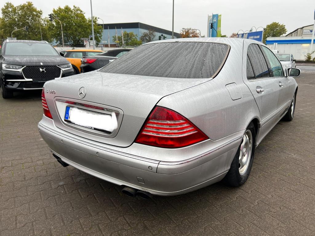 Mercedes-Benz S 320