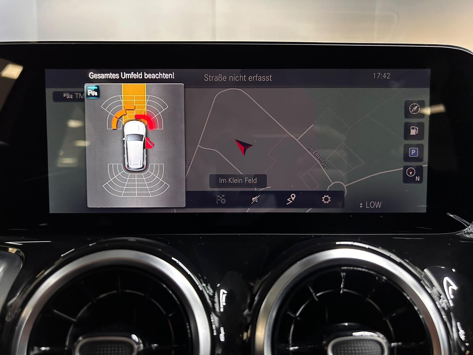 Mercedes-Benz GLB CGI 2X AMG Line >NIGHT+WIDES+LED+SHZ+19", миниатюра 19