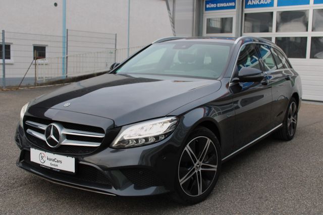 MERCEDES-BENZ C 300 de Widescreen/Distronic/Burmester/LED/18