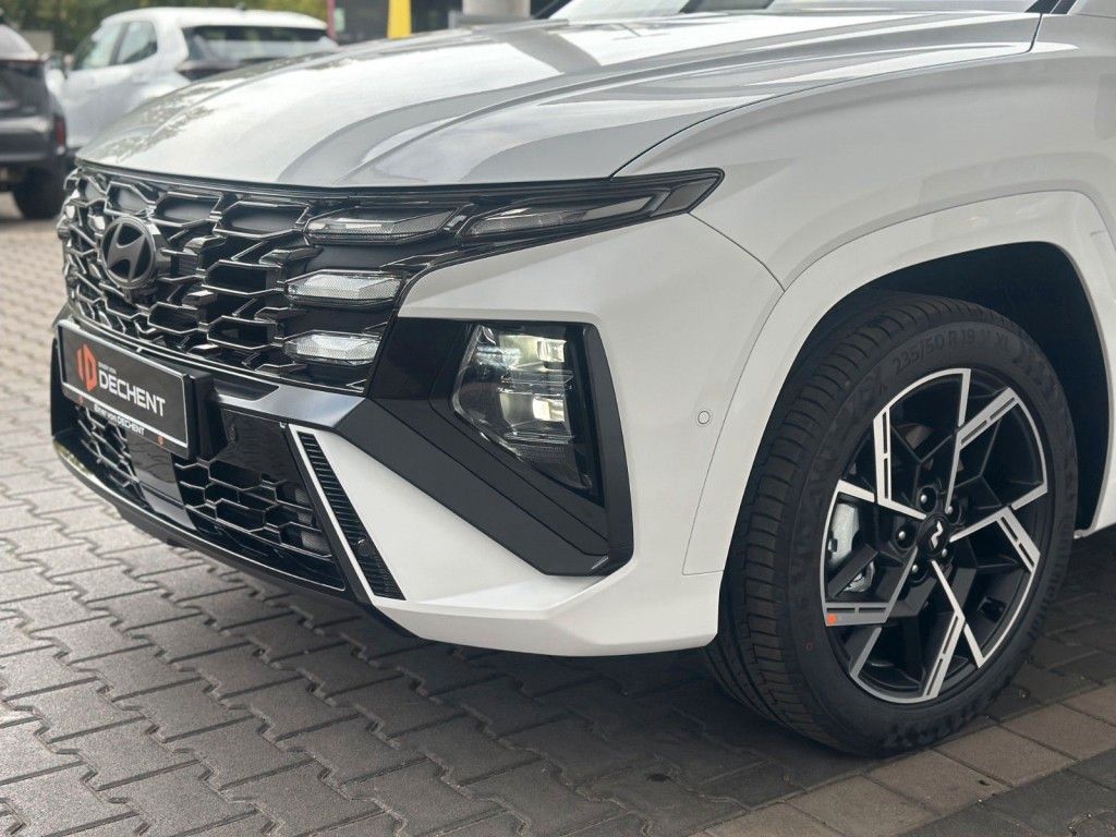 Fahrzeugabbildung Hyundai Tucson N Line X 180PS 4WD Navi/Panorama/SHZ!
