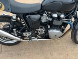 Triumph Thruxton 900 EFI Schwarz EZ 10/2009 - Offers