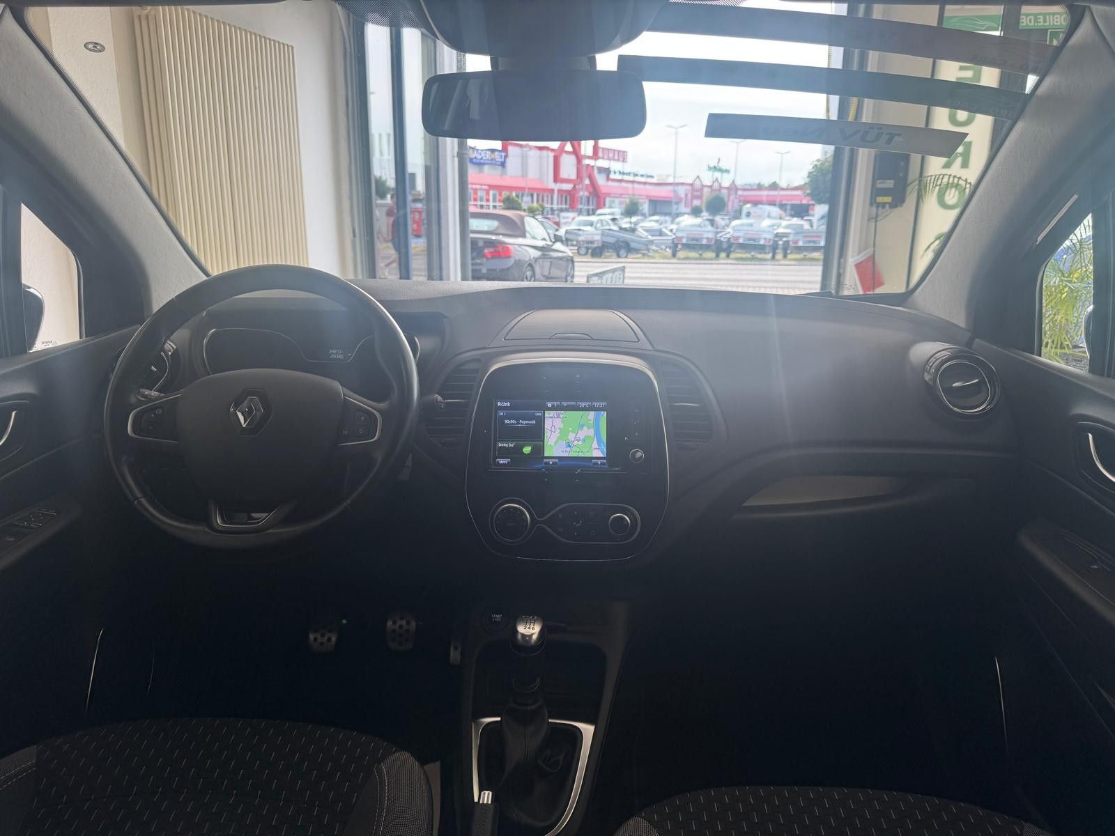Fahrzeugabbildung Renault Captur Collection / LED / NAVI/KAMERA/SCHECKHEFT