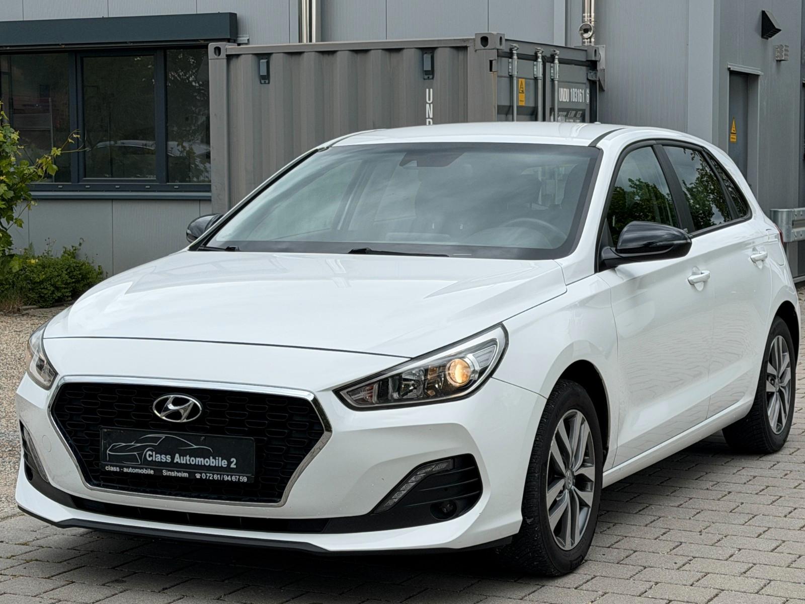 Hyundai i30 YES!/RFK/MFL/TEMPOMAT/SHZ/KLIMAAUTO