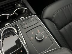 MERCEDES-BENZ GLE  / 4x4 / NUR 113.tKM / 1.HAND /GARANTIE/ LED