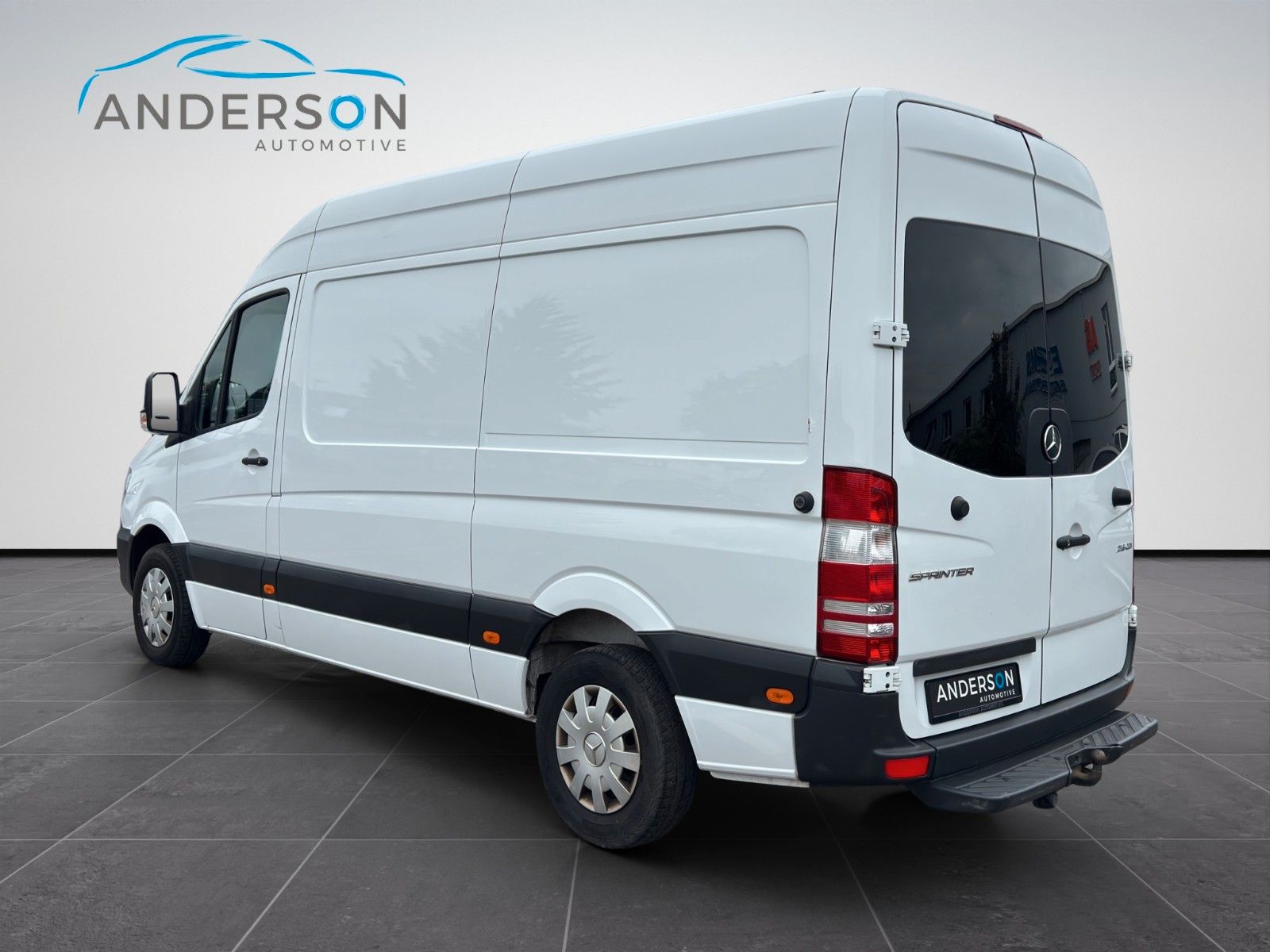 Fahrzeugabbildung Mercedes-Benz SPRINTER II KASTEN 216 CDI AHK